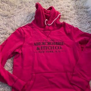 A&F MAGENTA HOODIE
